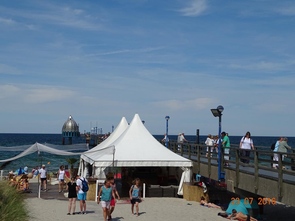 Galerie Am Hafen Apartment Zingst Exterior photo